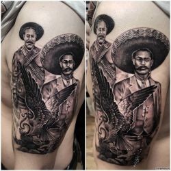 Мексиканские мужчины  на плече (на руке)
