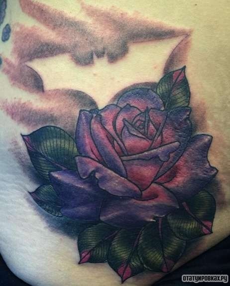 Фотография татуировки под названием «Роза в разных цветах»