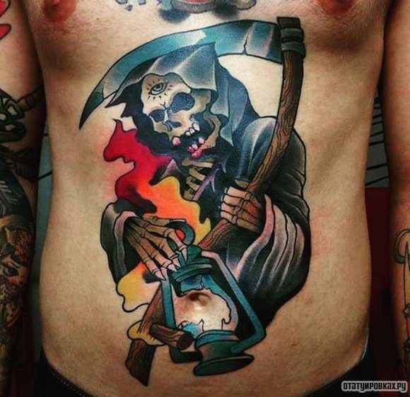 Фотография татуировки под названием «Смерть с косой и лампой»