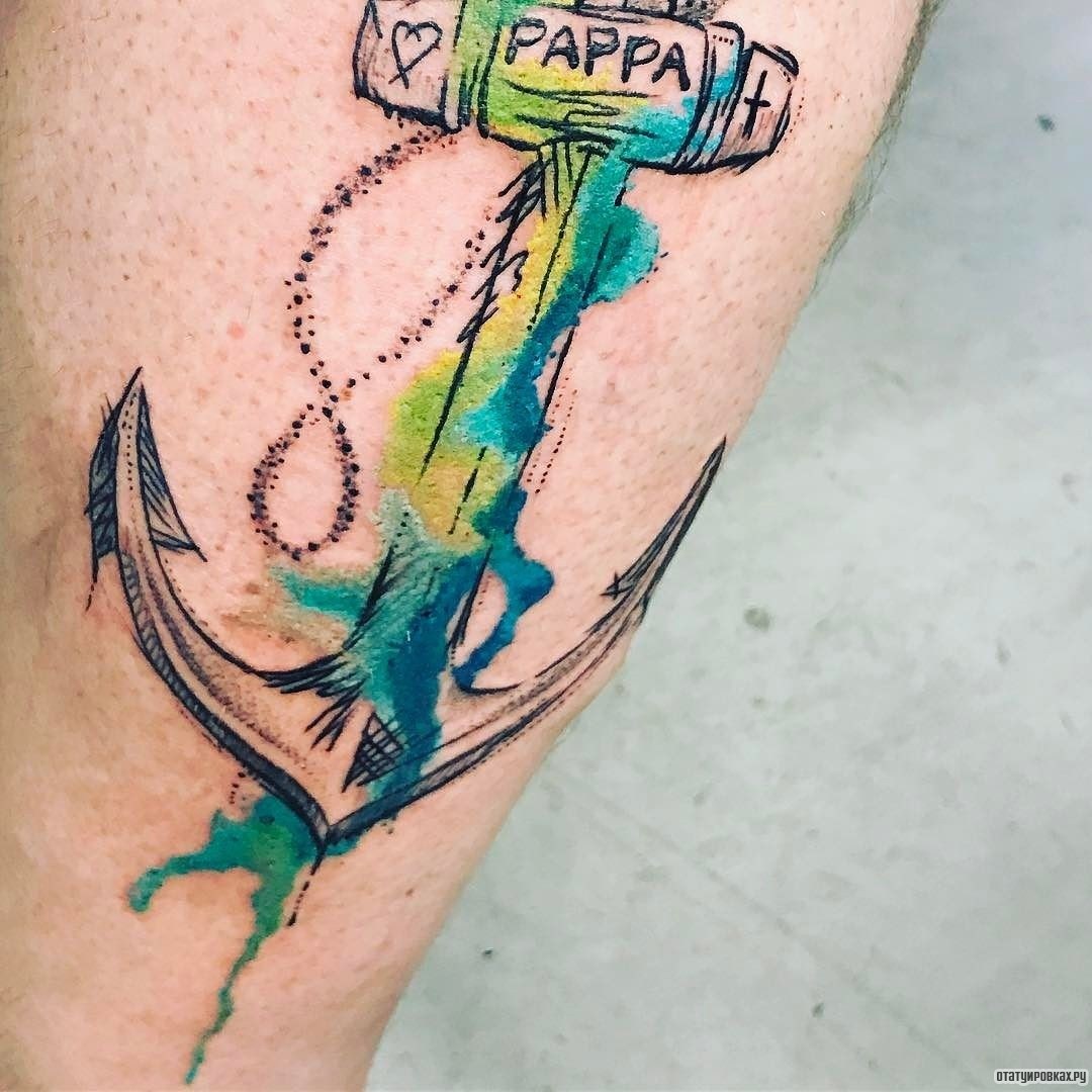 Фотография татуировки под названием «Разноцветный якорь»