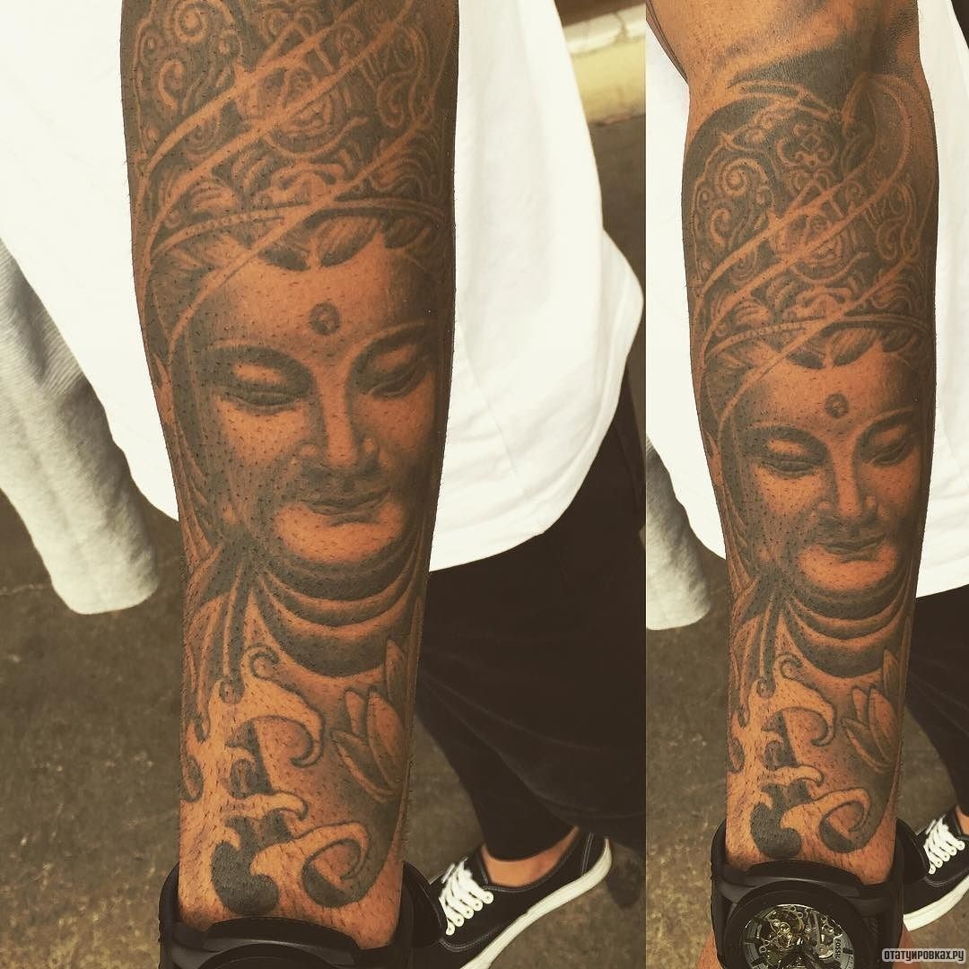 Фотография татуировки под названием «Будда и волны»
