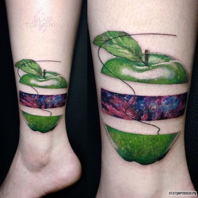 Фотография татуировки под названием «Зеленое яблоко в абстрактном исполнении»