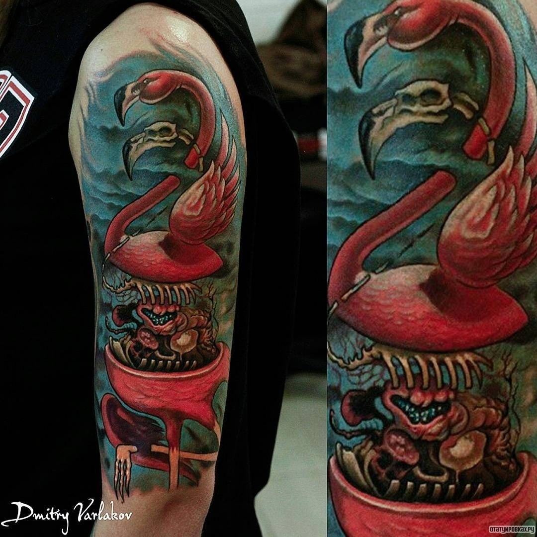 Фотография татуировки под названием «Красный лебедь»