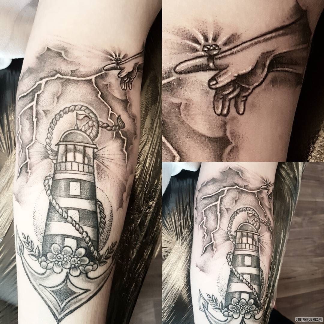 Фотография татуировки под названием «Молния с маяком и якорем»