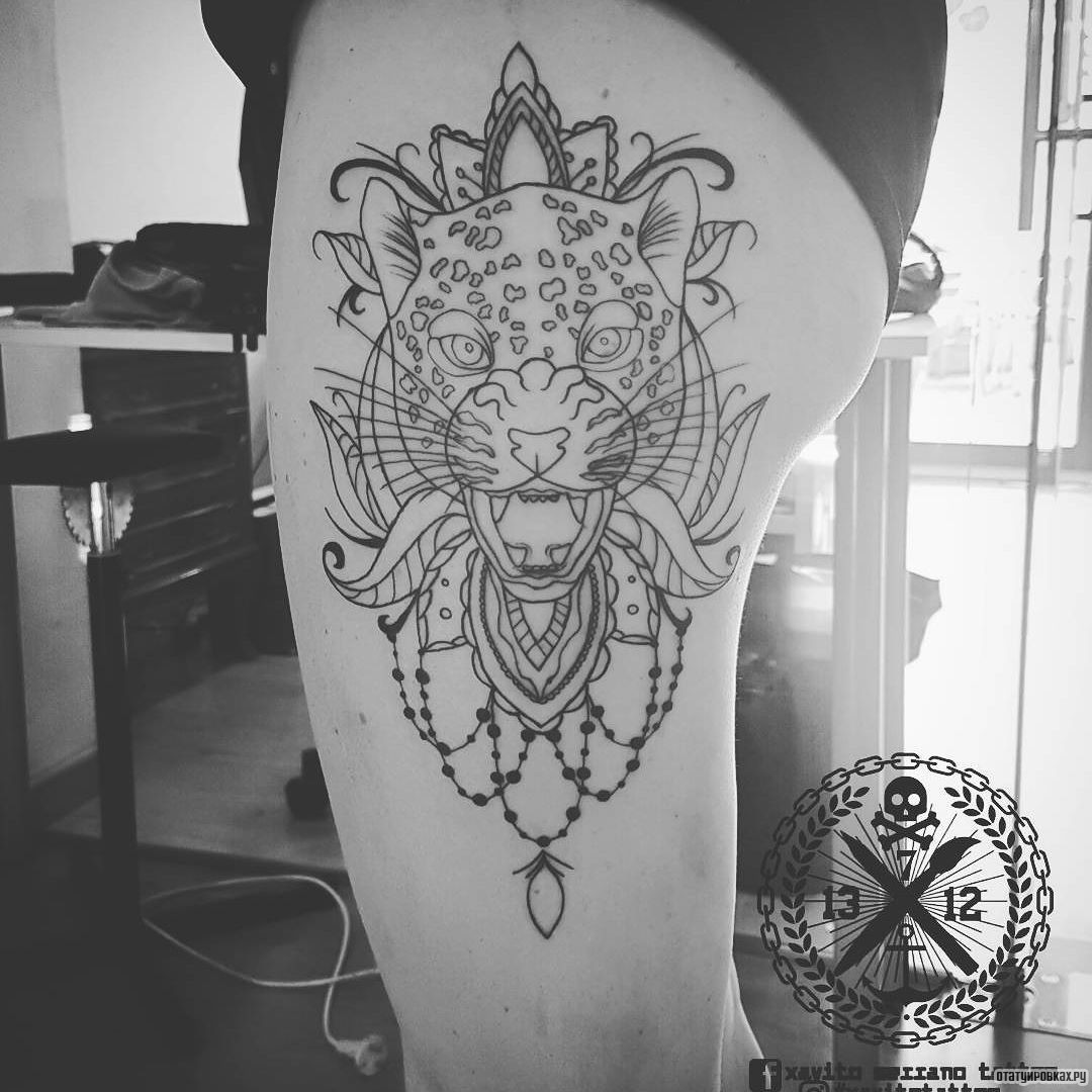 Фотография татуировки под названием «Леопард в узорах»