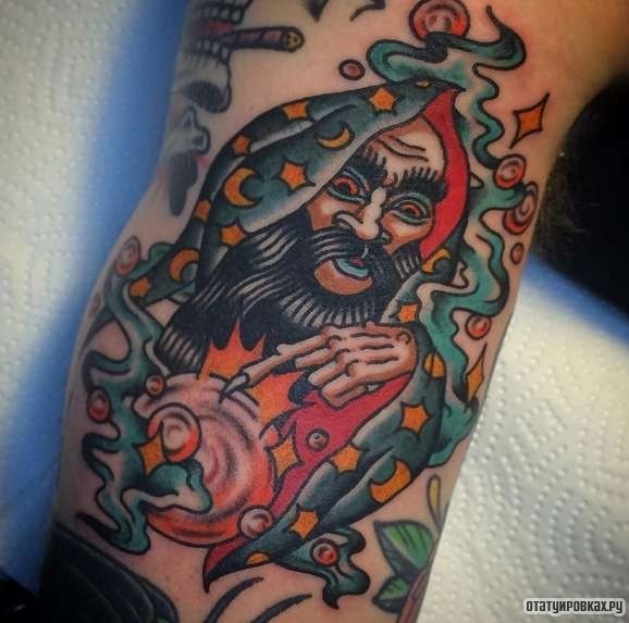 Фотография татуировки под названием «Маг волшебник»