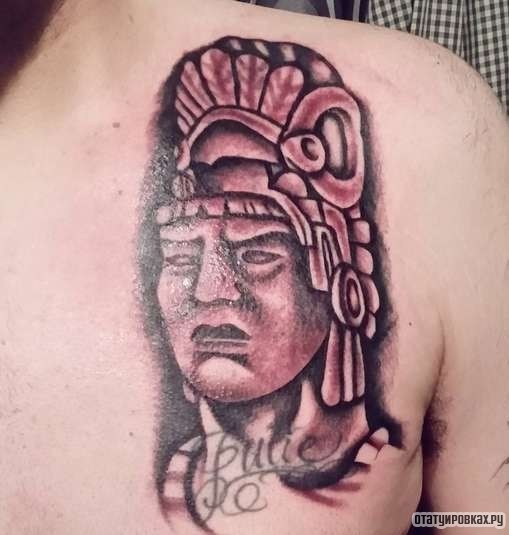 Фотография татуировки под названием «Тотем»
