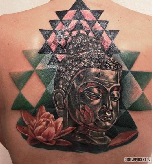 Фотография татуировки под названием «Лотос и Будда»