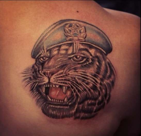Татуировка тигра, ВДВ