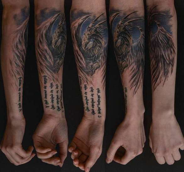 Реализм татуировки дракон на руке