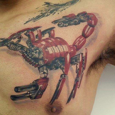 Татуировка робот в виде скорпиона