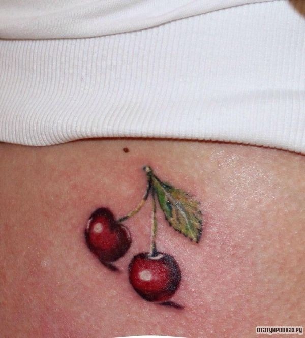 Татуировка вишня