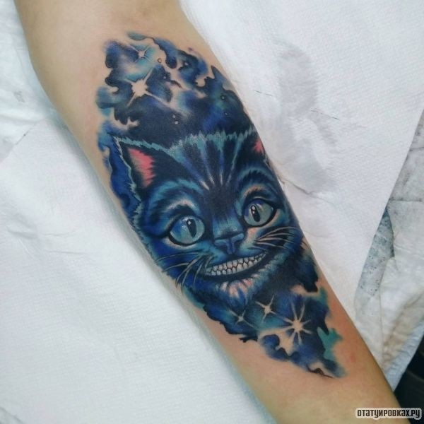 Татуировка чеширский кот