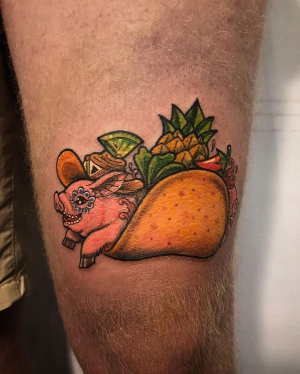 Свинья в богатстве - татуировка