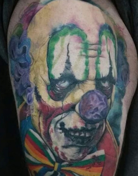 Татуировка клоуна в стиле акварель