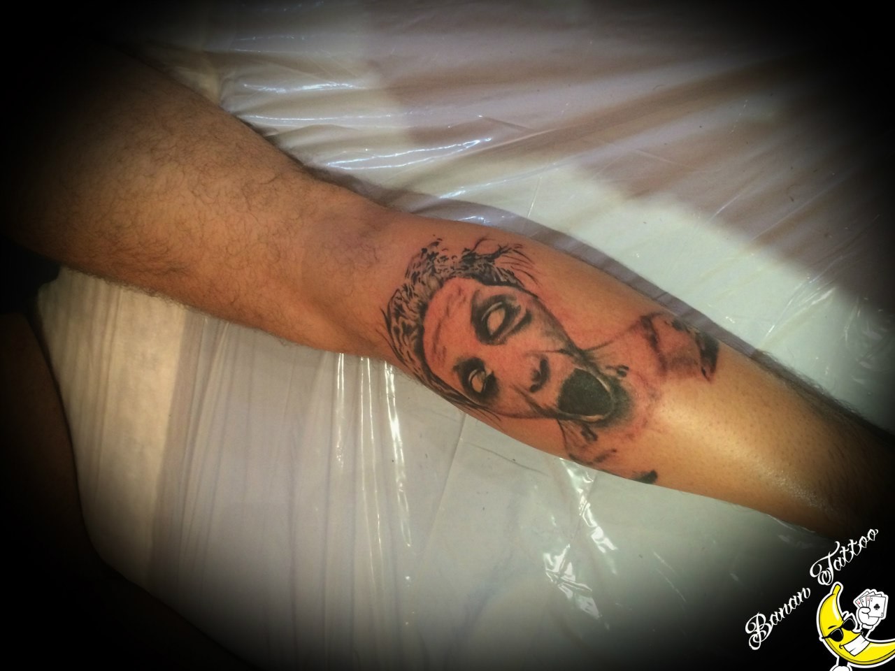Фотография татуировки под названием «Жуткий человек»