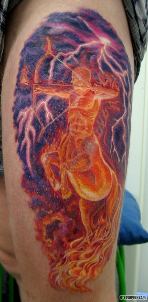 Фотография татуировки под названием «Огненный кентавр»