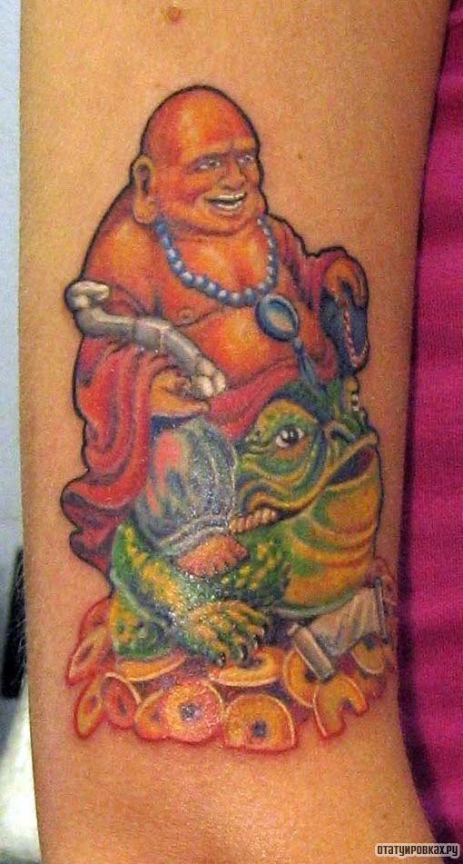 Фотография татуировки под названием «Будда на лягушке»