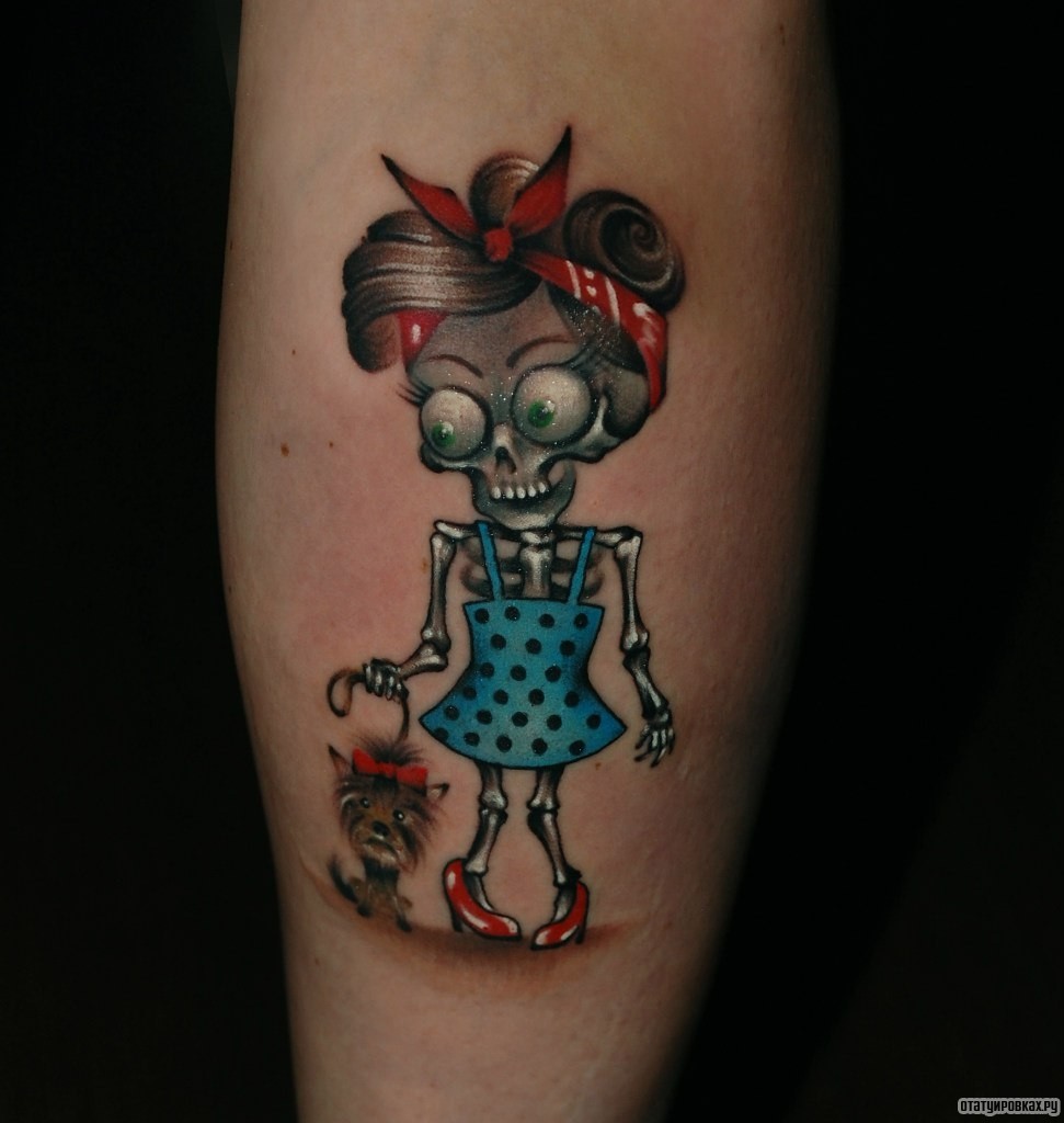 Фотография татуировки под названием «Девочка с собачкой»