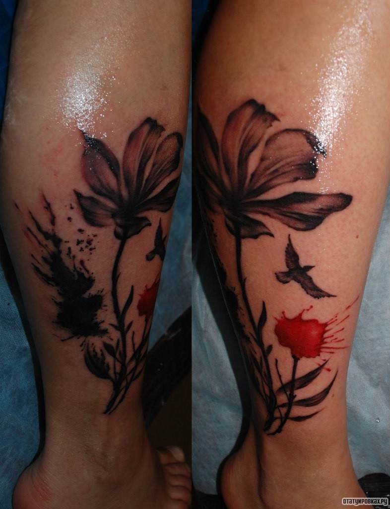 Фотография татуировки под названием «Цветок и птица»