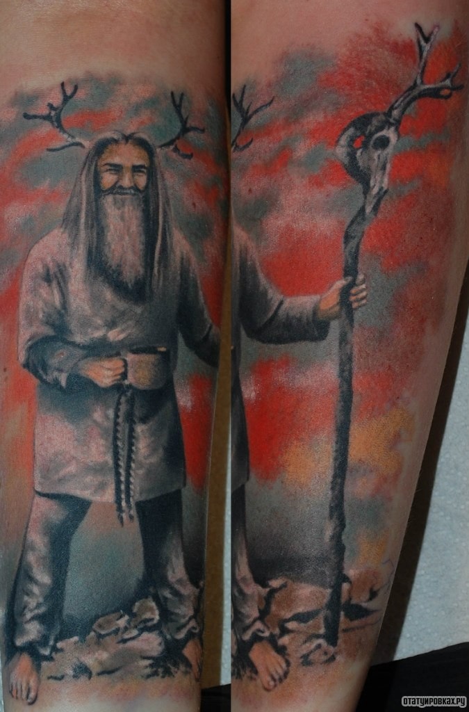 Фотография татуировки под названием «Дед с  рогами оленя»