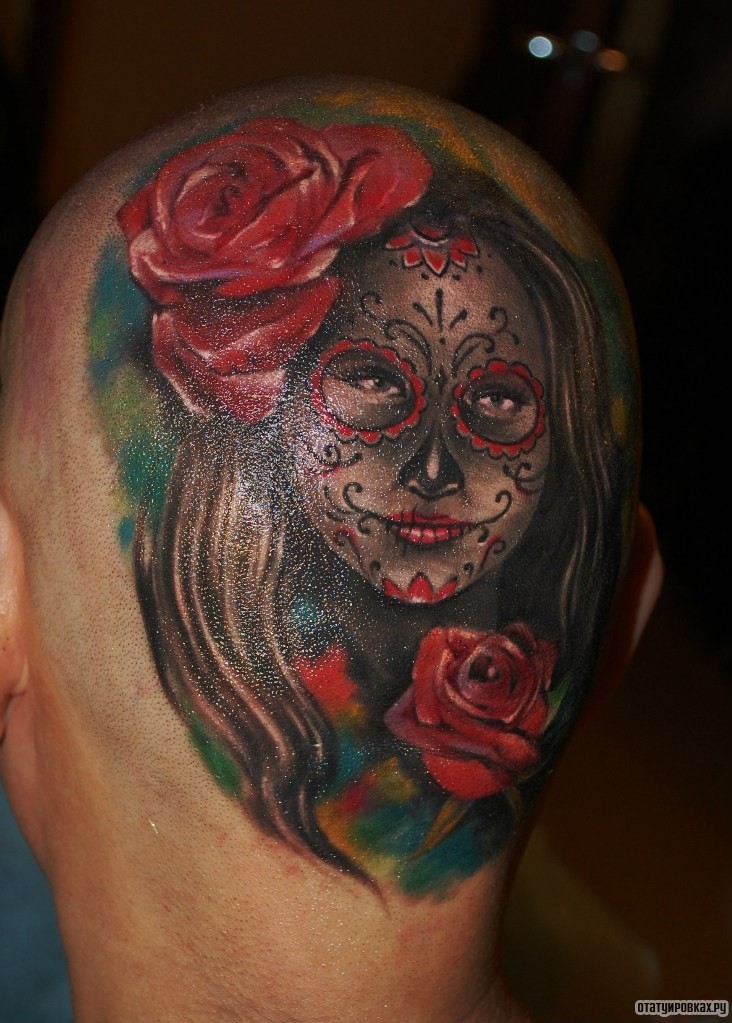 Фотография татуировки под названием «Девушка чикано с розами»
