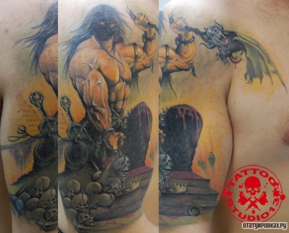 Фотография татуировки под названием «Силач и черепа»