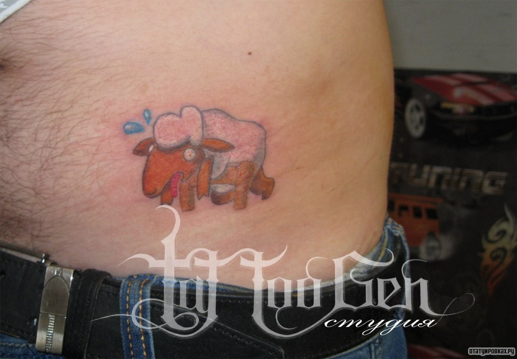 Фотография татуировки под названием «Мультяшная овца»