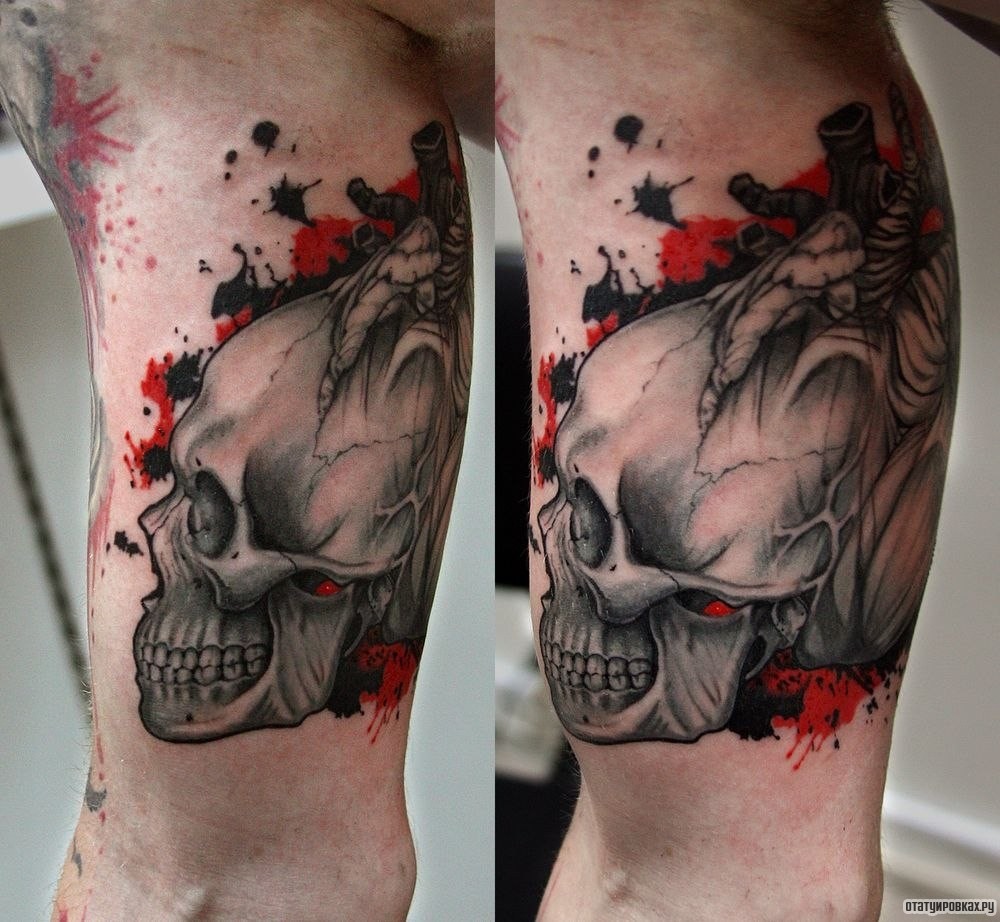 Фотография татуировки под названием «Череп и сердце»