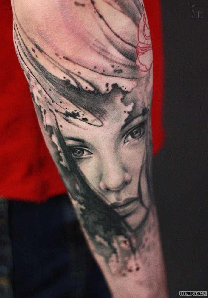 Фотография татуировки под названием «Девушка лицо»