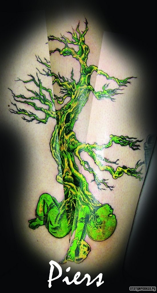 Фотография татуировки под названием «Зеленое дерево - человек»
