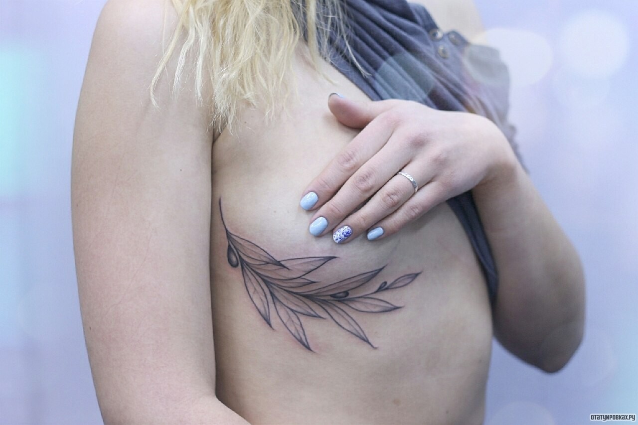 Фотография татуировки под названием «Ветка»