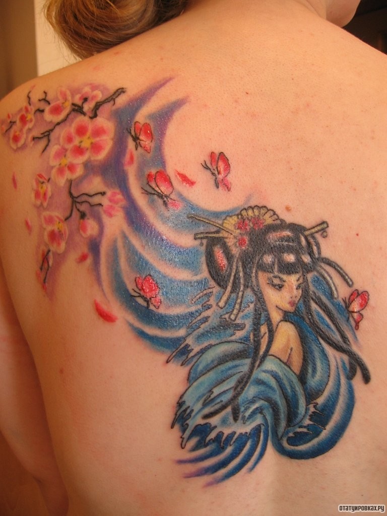Фотография татуировки под названием «Китайская девушка и сакура гейша»