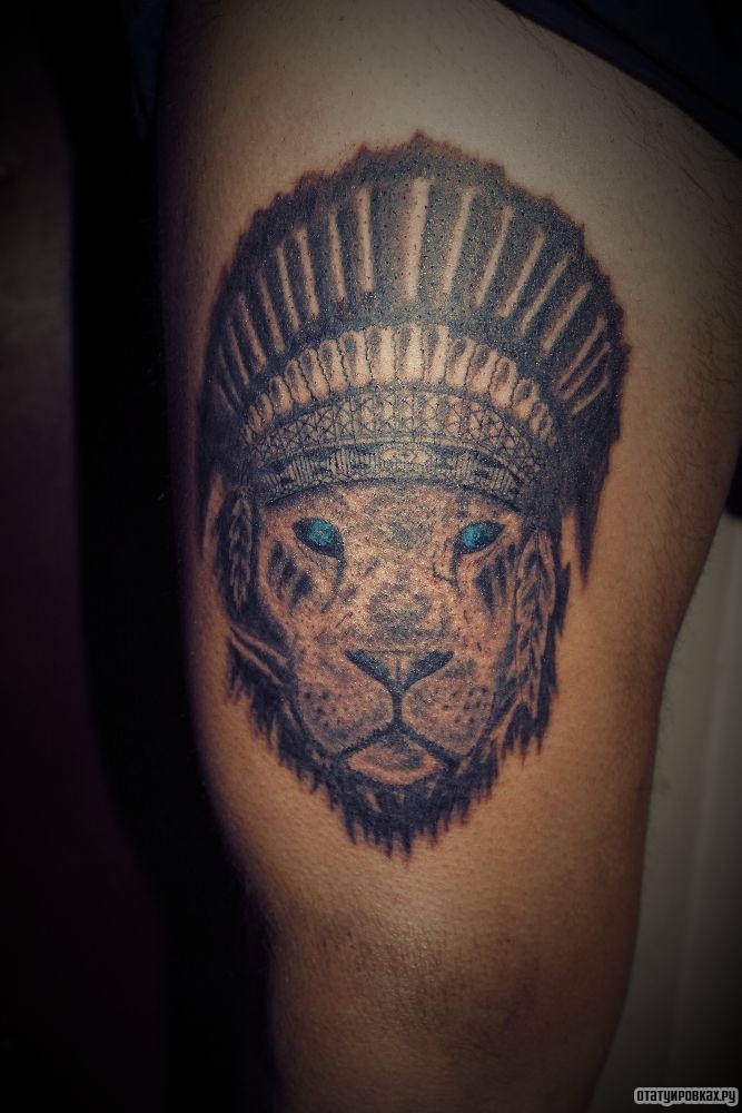 Фотография татуировки под названием «Лев на голове куп»