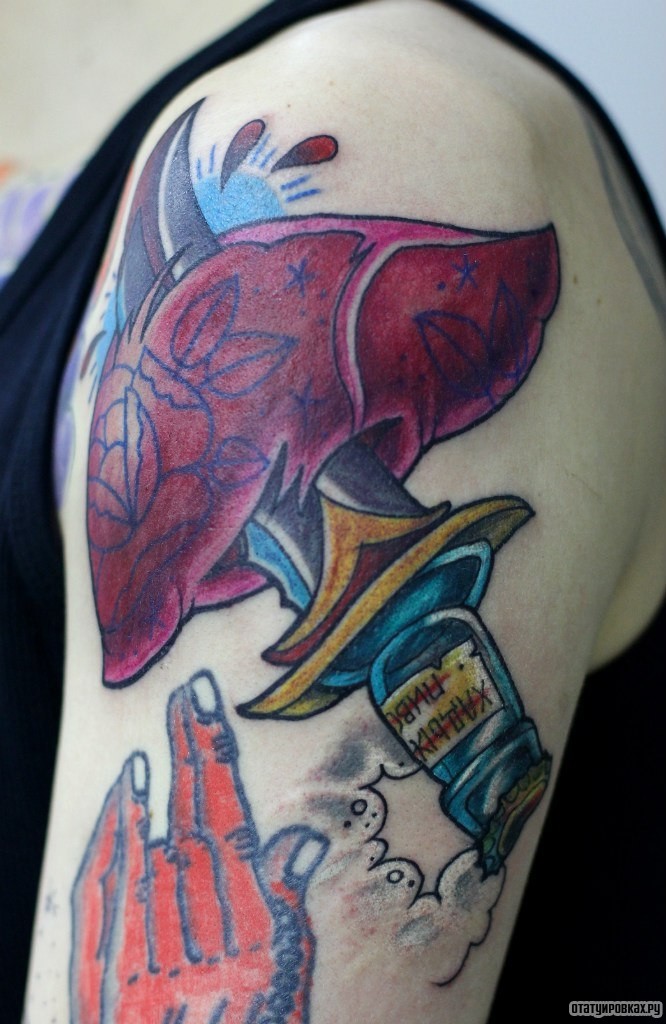 Фотография татуировки под названием «Сердце пронизанное кинжалом»
