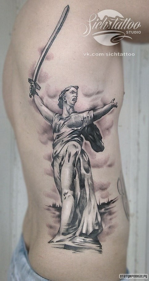 Фотография татуировки под названием «Статуя свободы»