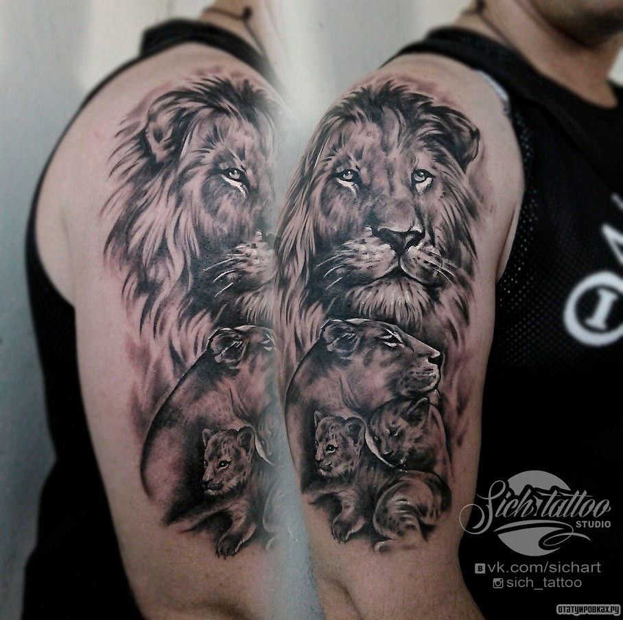 Фотография татуировки под названием «Семейство львов»