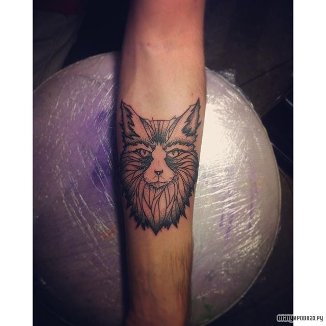 Фотография татуировки под названием «Рысь узор дотворк»