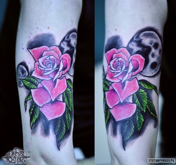 Фотография татуировки под названием «Роза и луна»