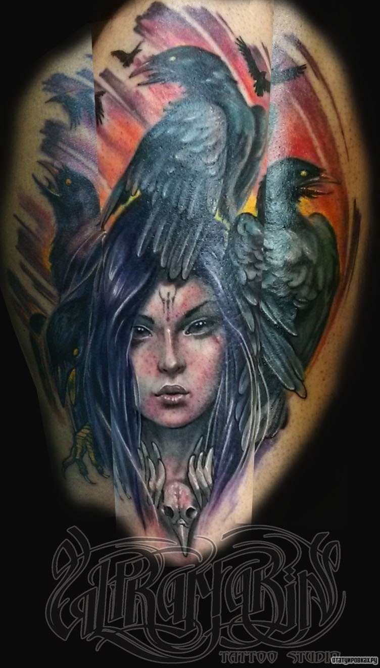 Фотография татуировки под названием «Девушка и вороны»