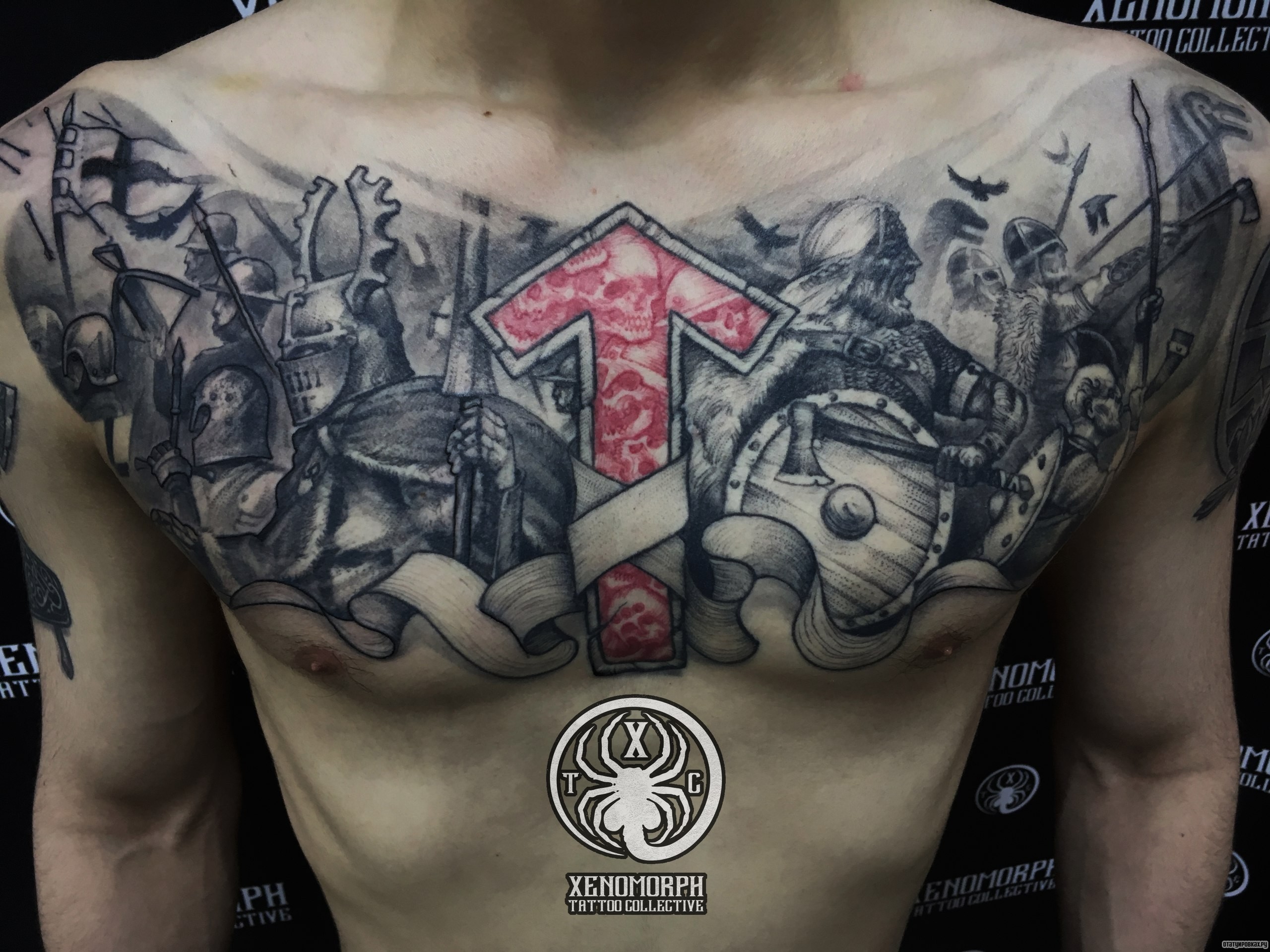 Фотография татуировки под названием «Русские воины»