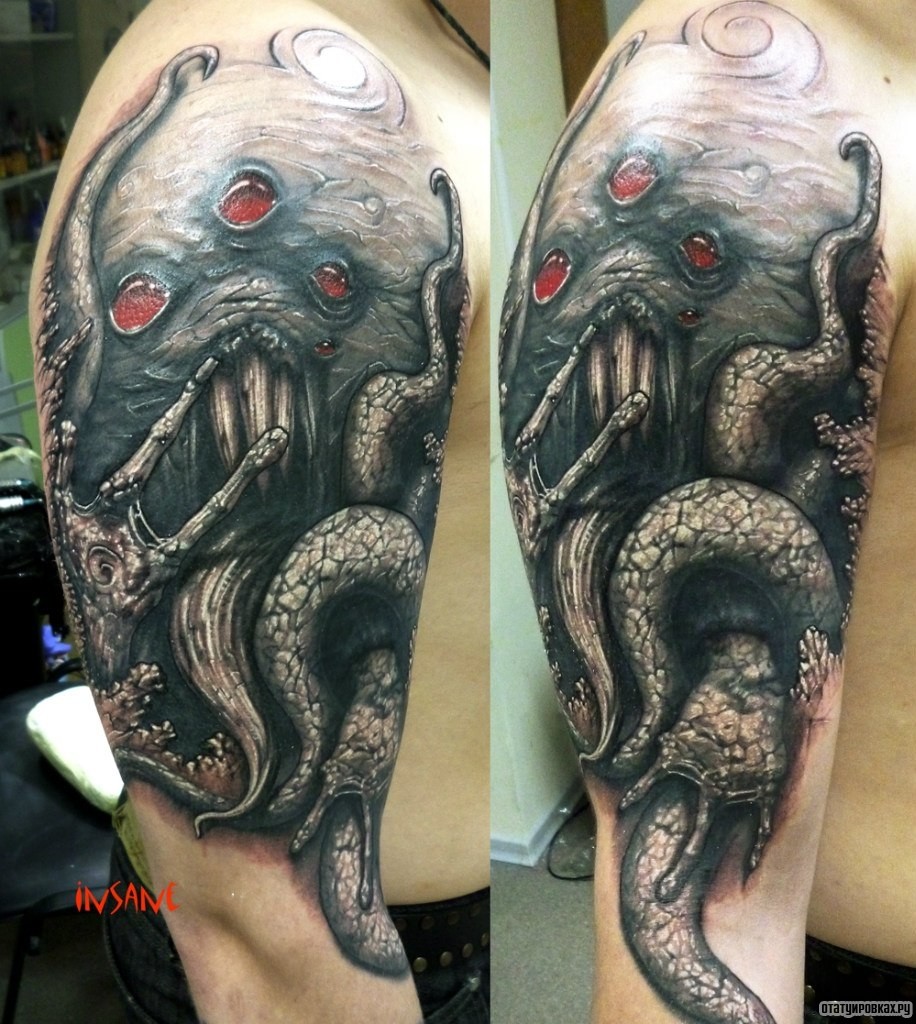 Фотография татуировки под названием «Жуткий осьминог»