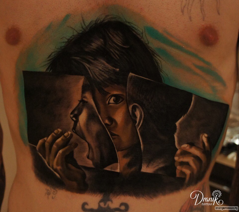 Фотография татуировки под названием «Лицо девушки с фотографией»