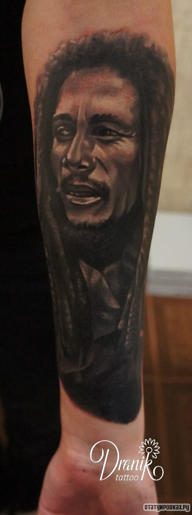Фотография татуировки под названием «Портрет афроамериканца»