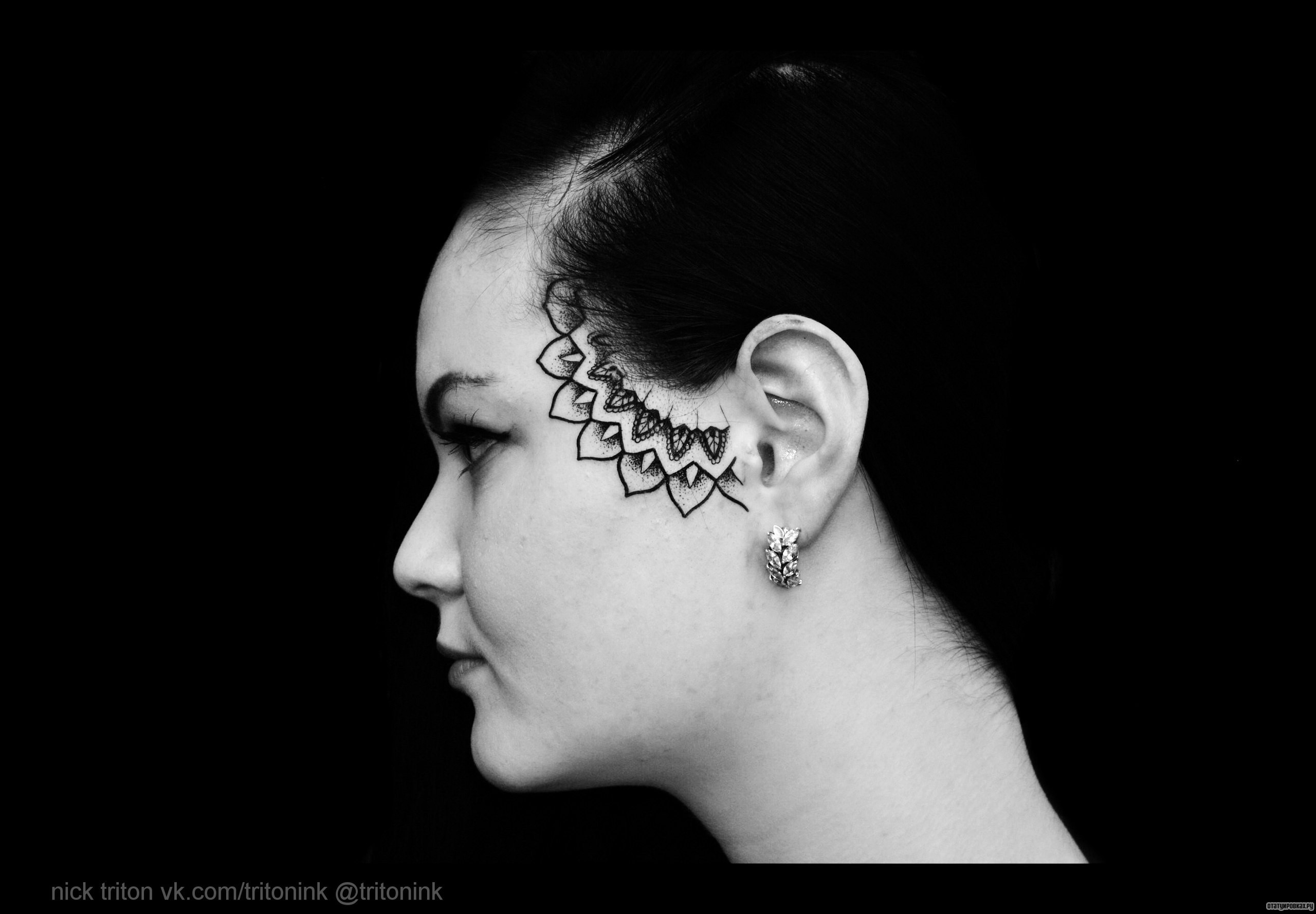 Фотография татуировки под названием «Мандала на голове»