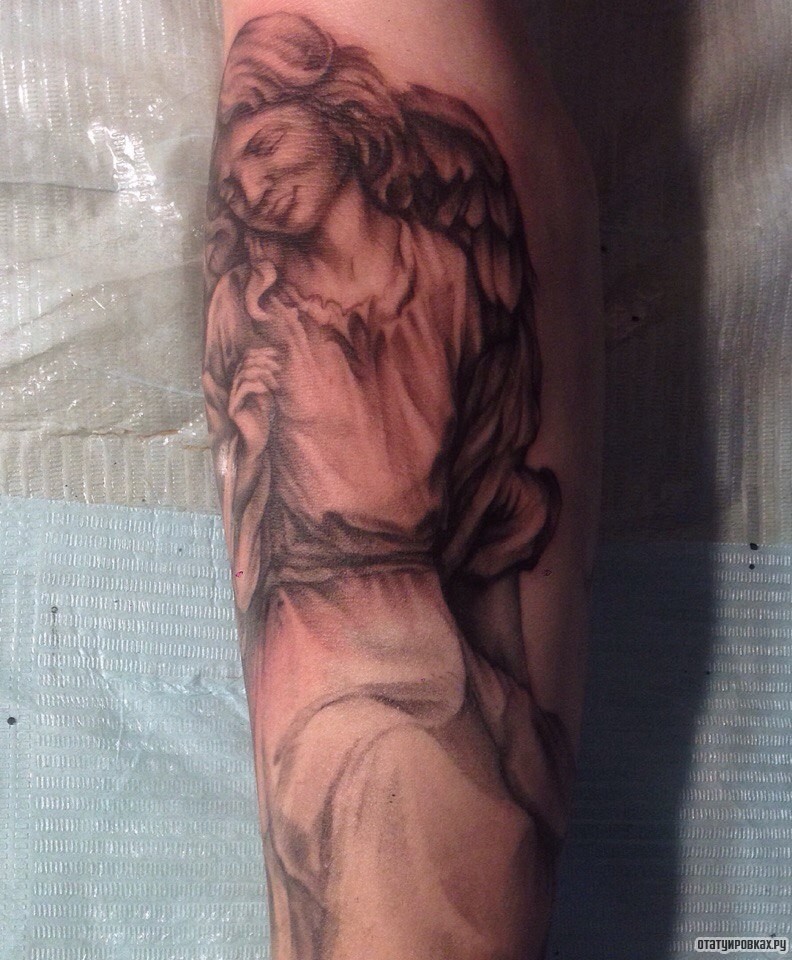 Фотография татуировки под названием «Девушка ангел»
