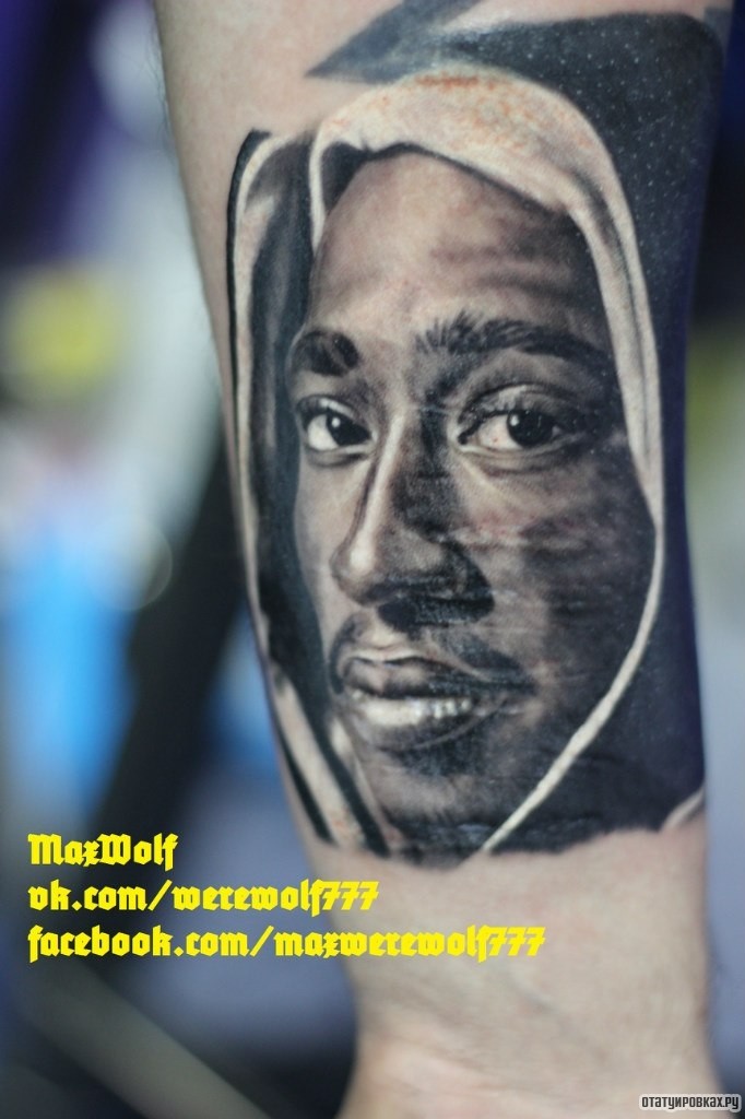 Фотография татуировки под названием «Чернокожий человек портрет»