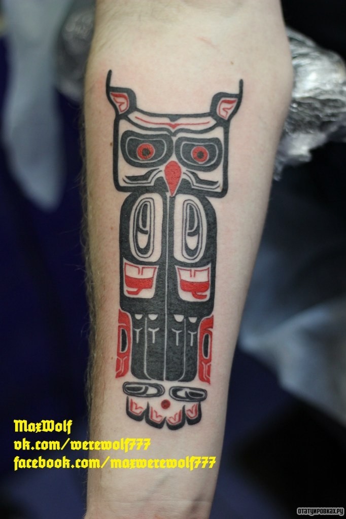 Фотография татуировки под названием «Узор племени майя»