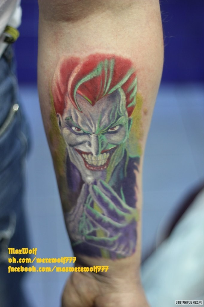 Фотография татуировки под названием «Джокер»
