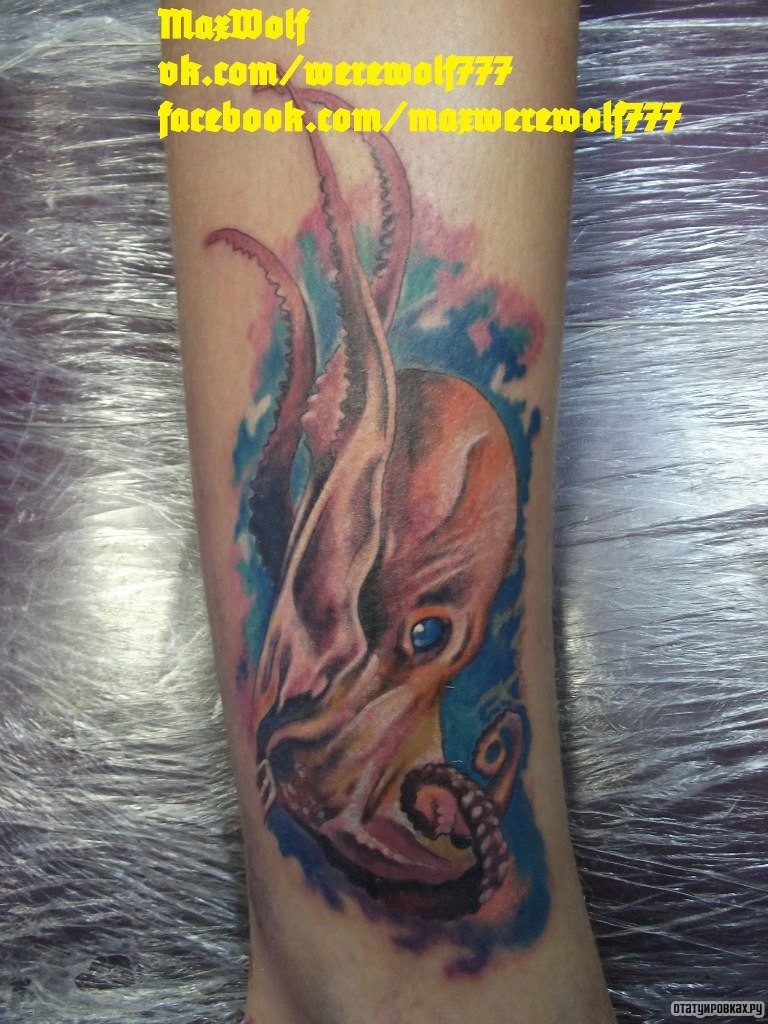 Фотография татуировки под названием «Осьминог в воде»